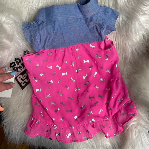 💕SALE 5 for $25 • Denim and Pink Bow Top - Picture 8 of 9